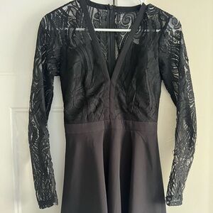 Lulus black lace dress